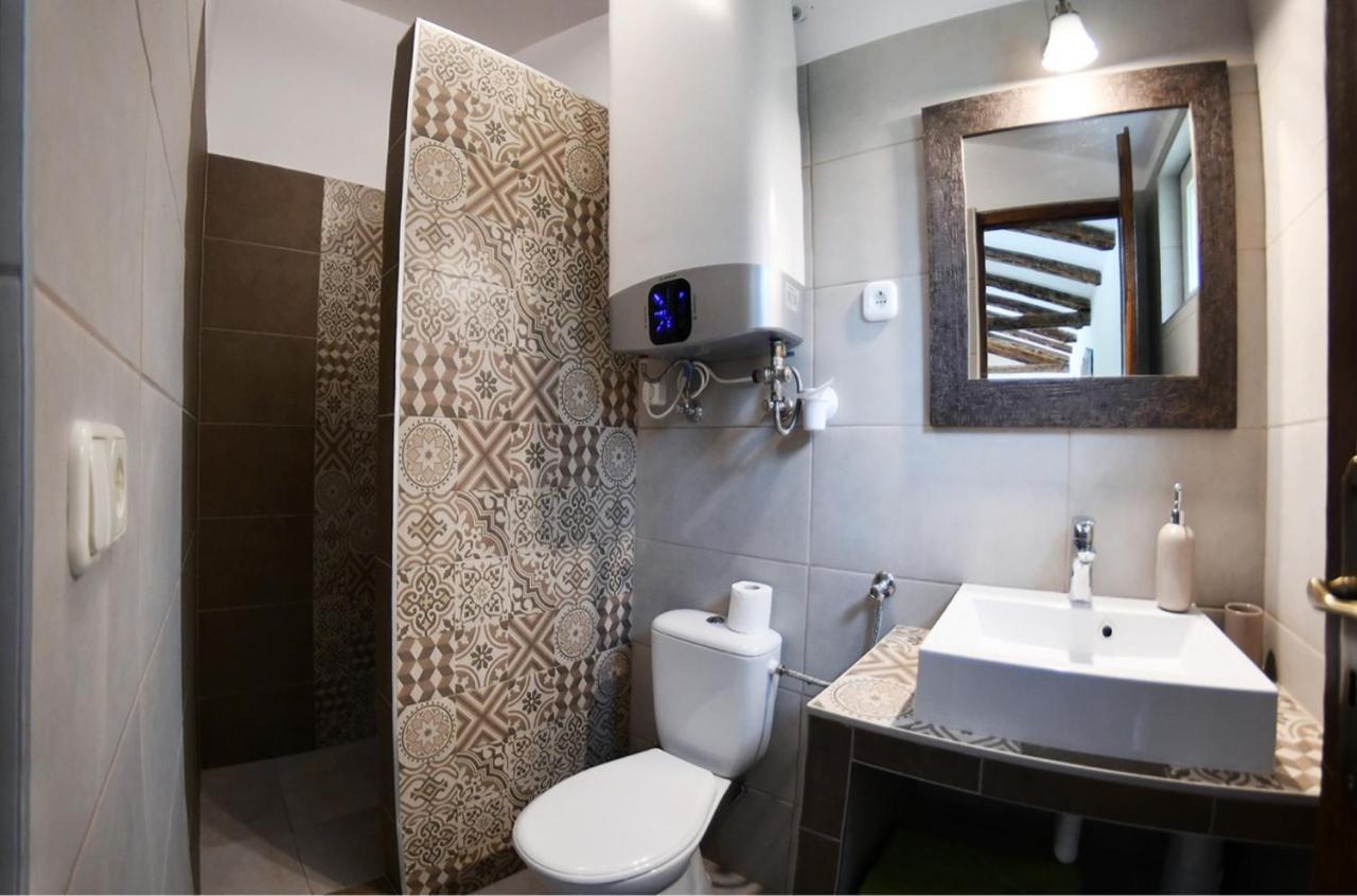 Tulipan Apartman Έγκερ Εξωτερικό φωτογραφία