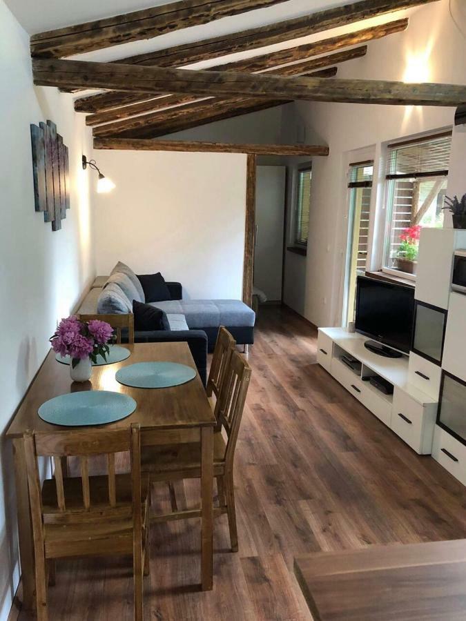 Tulipan Apartman Έγκερ Εξωτερικό φωτογραφία